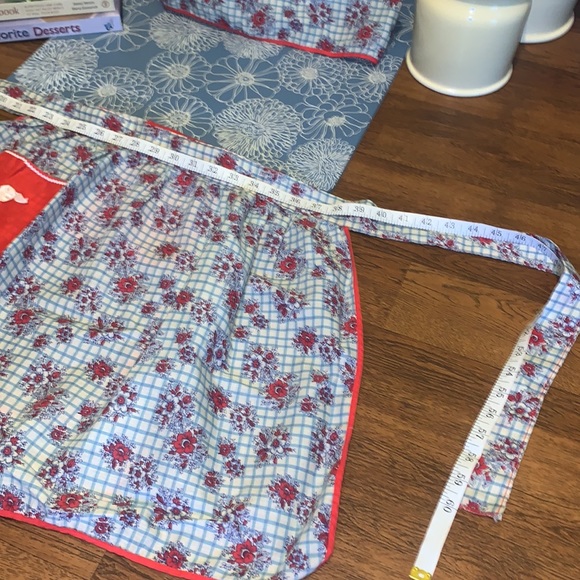 Vintage, handmade apron ~EUC - Picture 9 of 15